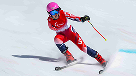 Para alpine skiing