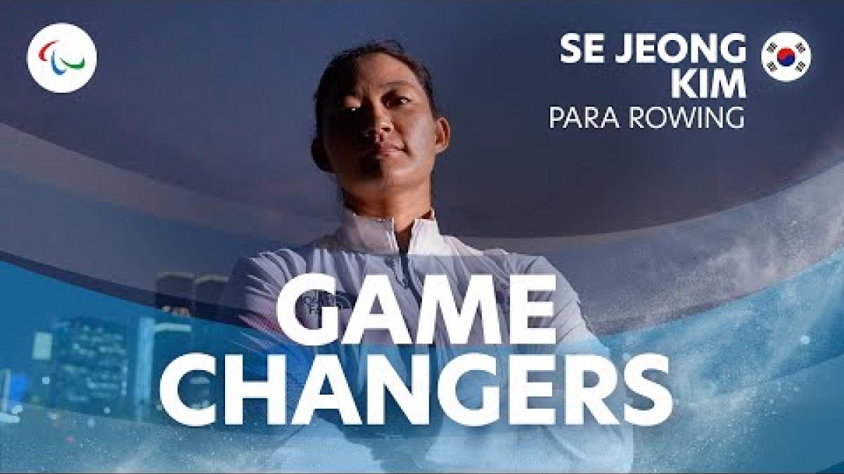 Video Thumbnail about Para rowing athlete Se Jeong Kim and text "#ChangeStartsWithSport"